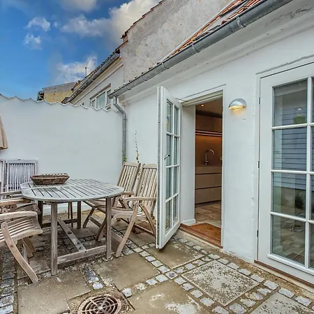Swarthofthi - 90m From The Sea By Interhome * Assens