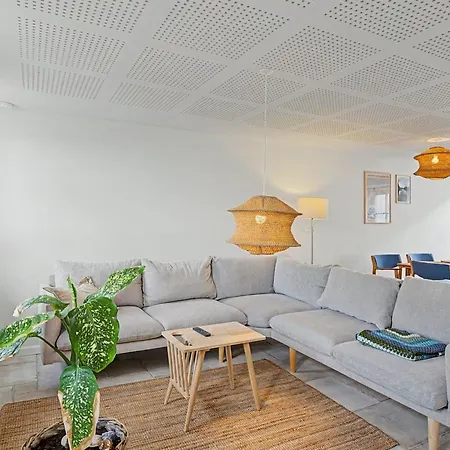 Swarthofthi - 90m From The Sea By Interhome Assens